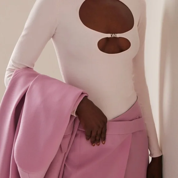 Alexander Wang
cut-out detail long-sleeve top - Picture 2 of 6